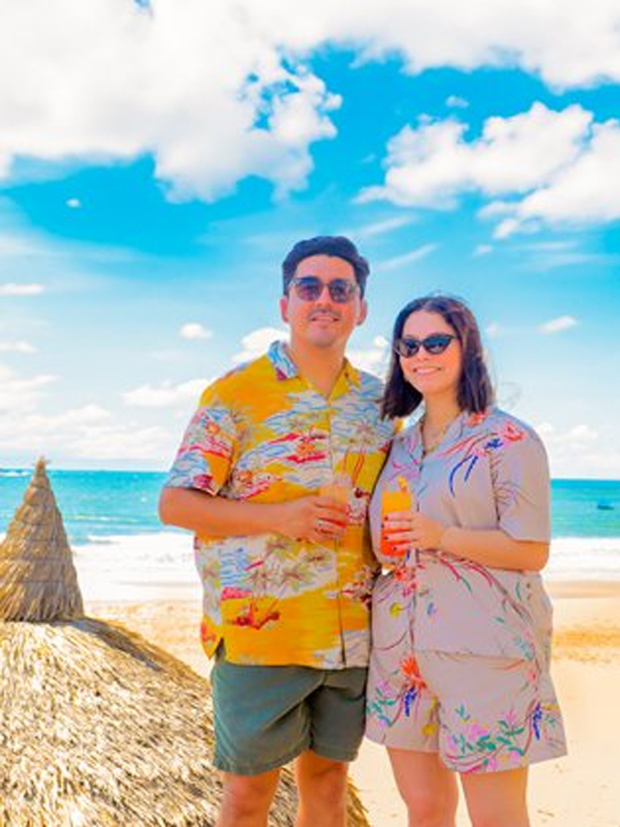 Couple enjoying the beach in Mazatlán
